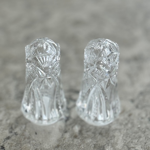 J.G.Durand Cristal Salt and Pepper Shaker Set - Picture 3 of 8